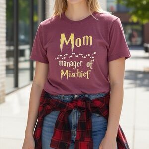 NWOT mom manager of mischief HP tee size